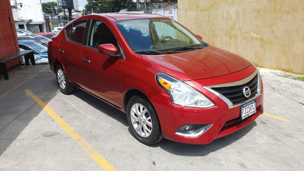 Nissan VERSA 2018