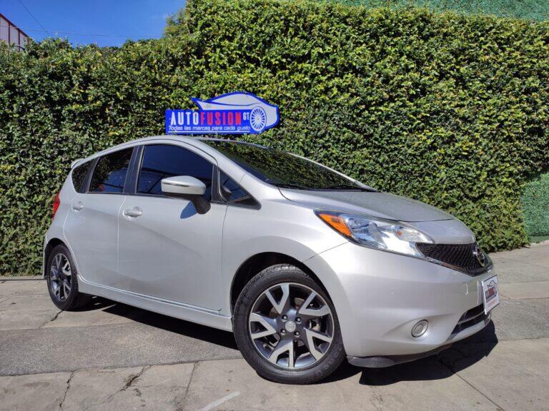 Nissan VERSA 2015