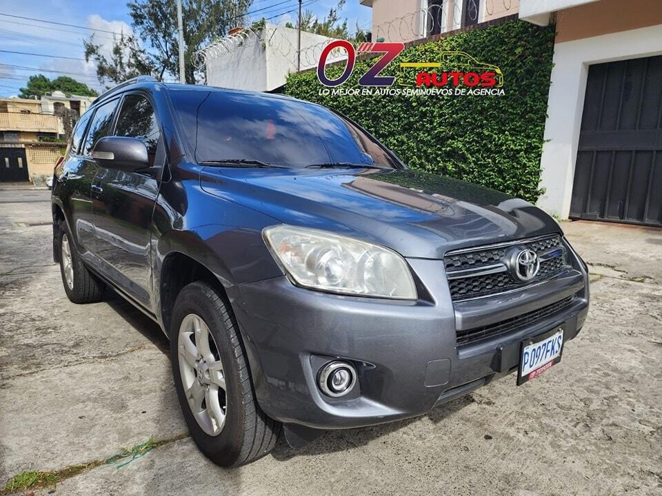 Toyota RAV4 2013