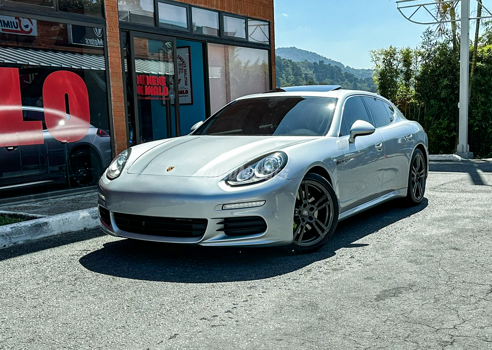 Porsche PANAMERA 2016