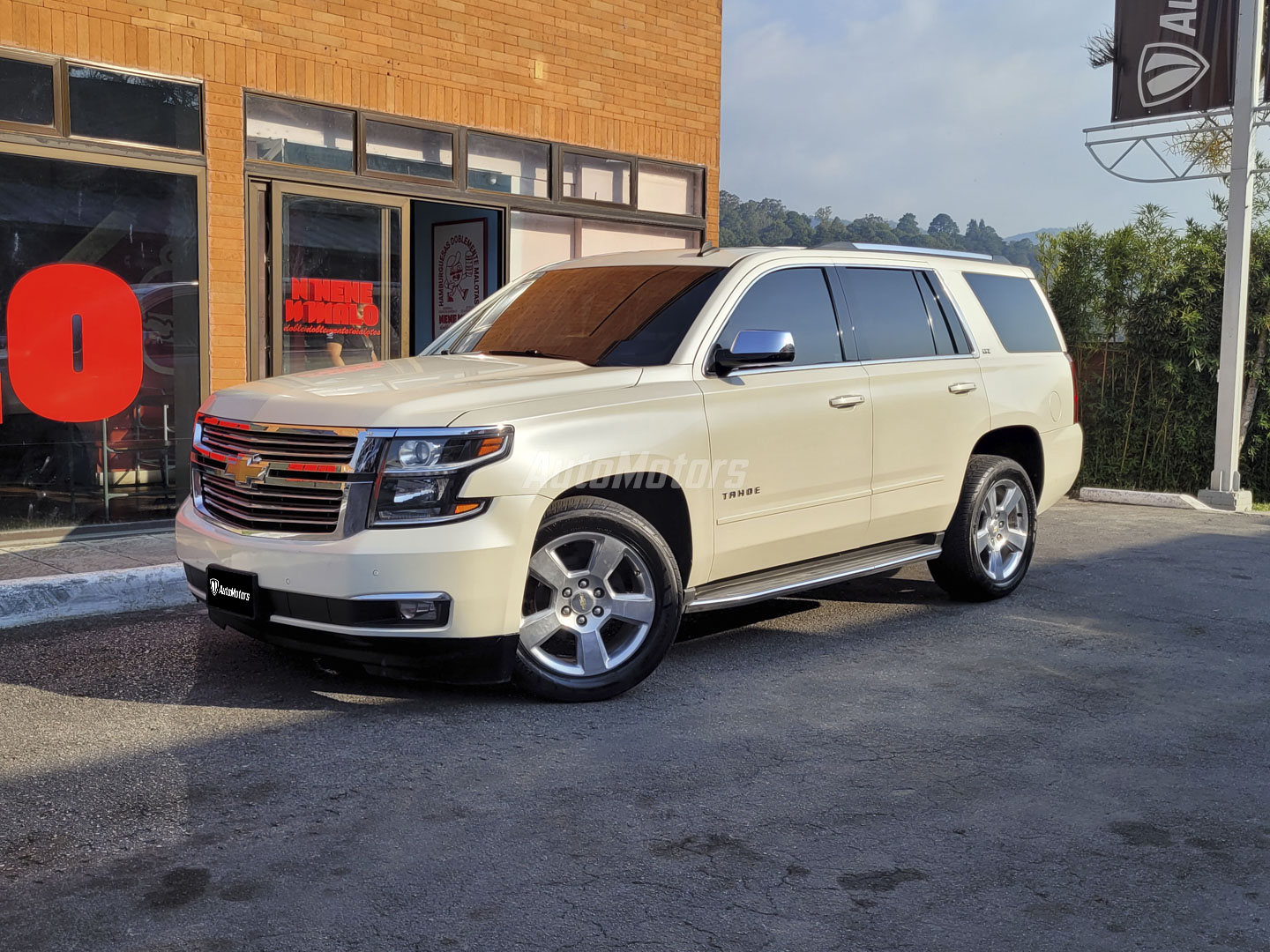 Chevrolet TAHOE 2015