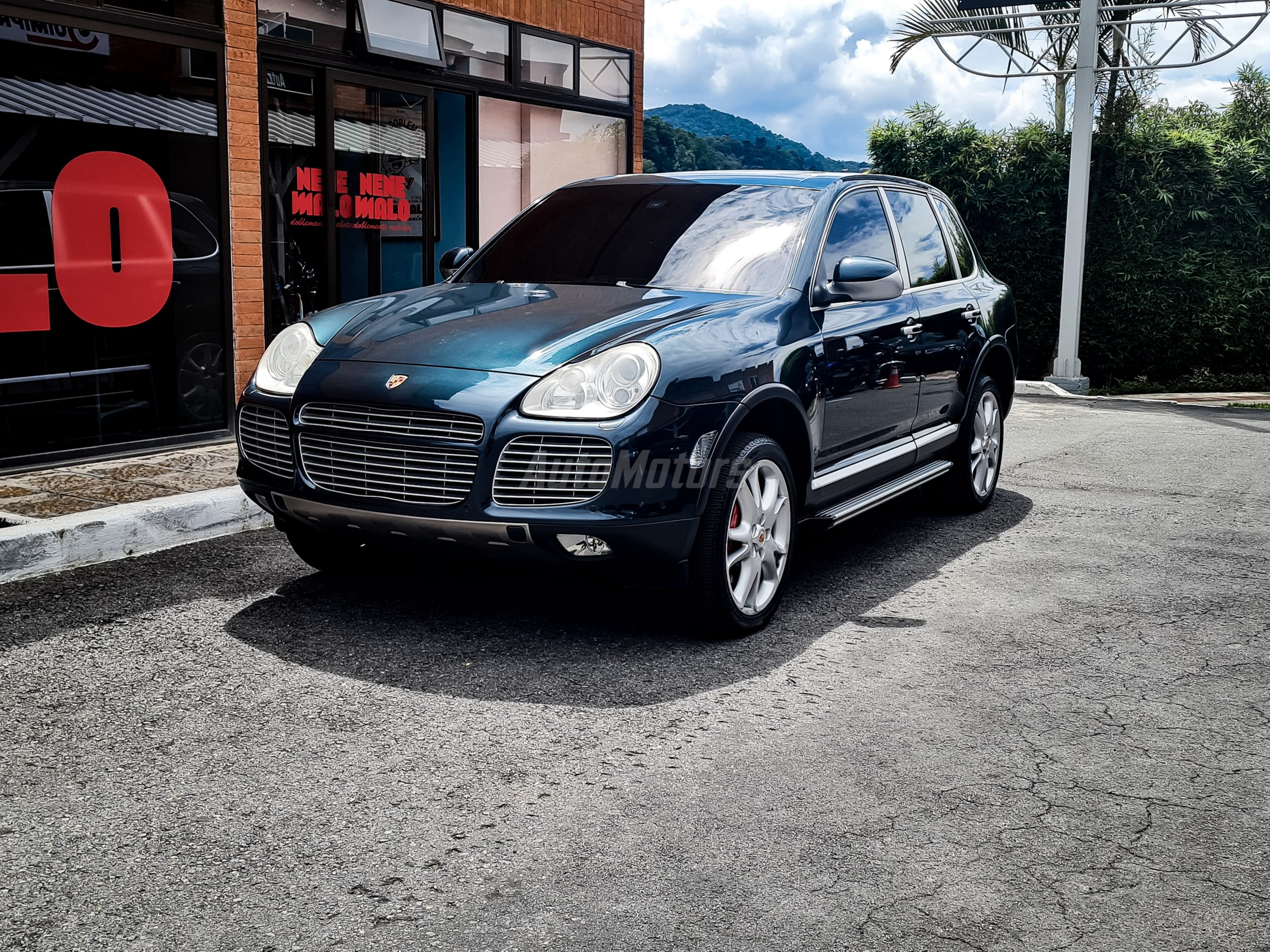Porsche CAYENNE 2003