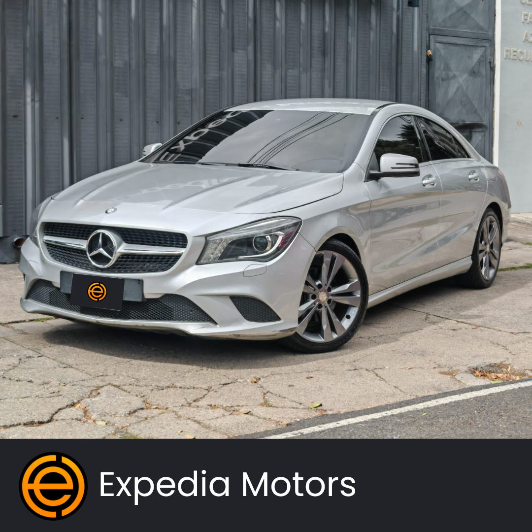 Mercedes Benz CLA 2015