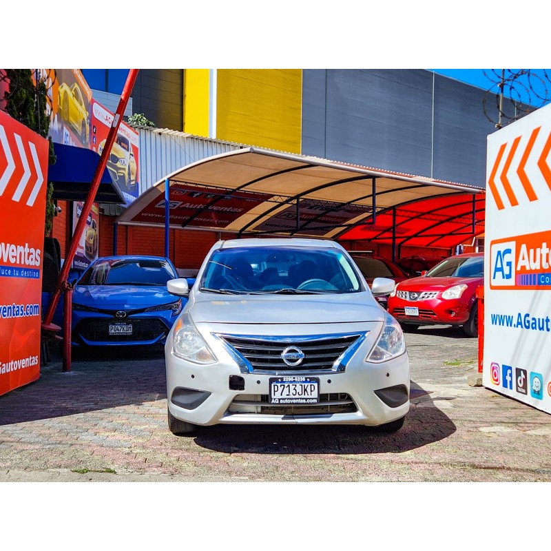 Nissan VERSA 2016