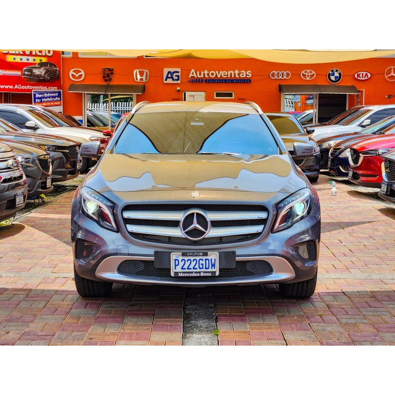 Mercedes Benz GLA 2016