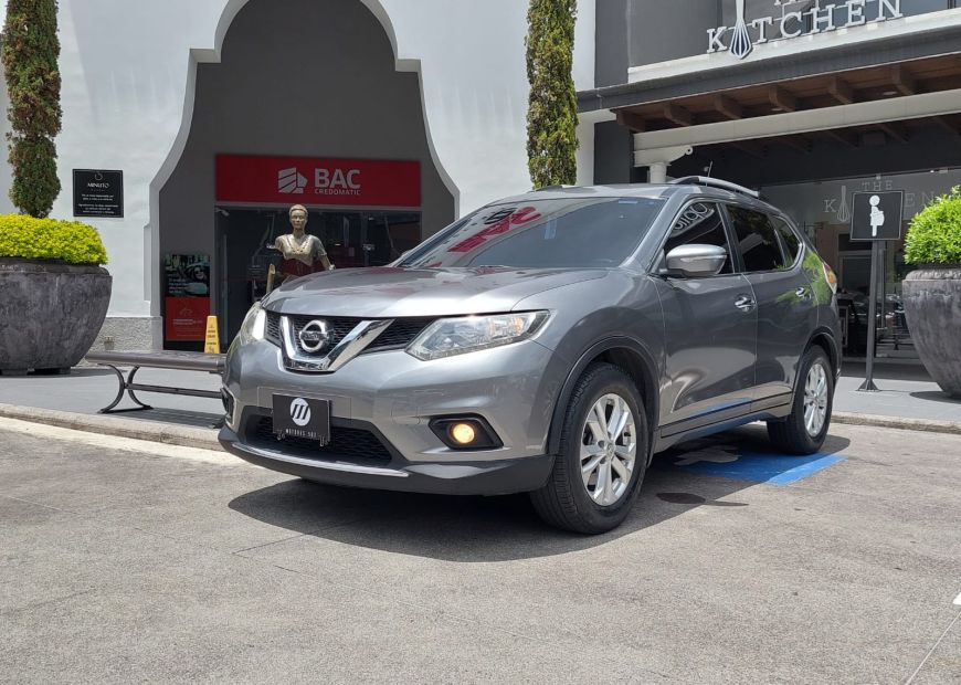 Nissan X-TRAIL 2015