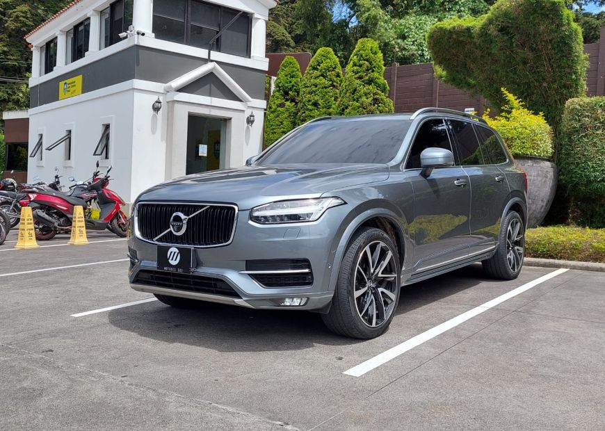 Volvo XC90 2019