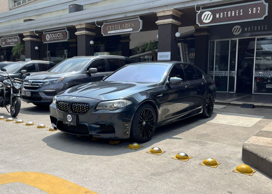 BMW 5 2013