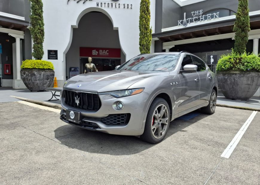 Maserati LEVANTE 2017