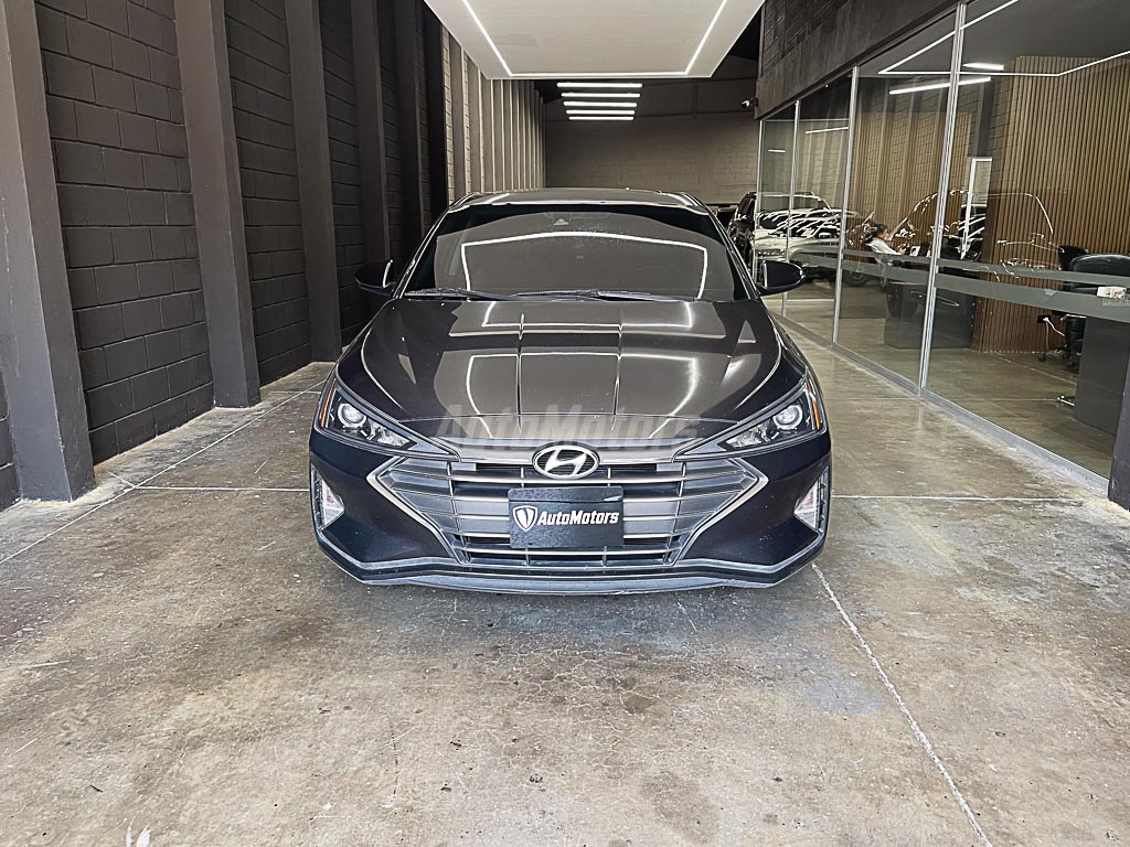 Hyundai ELANTRA 2020