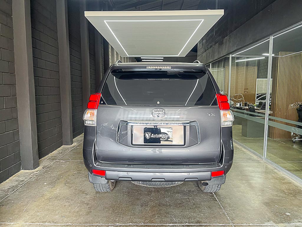 Toyota Land Cruiser Prado 2012