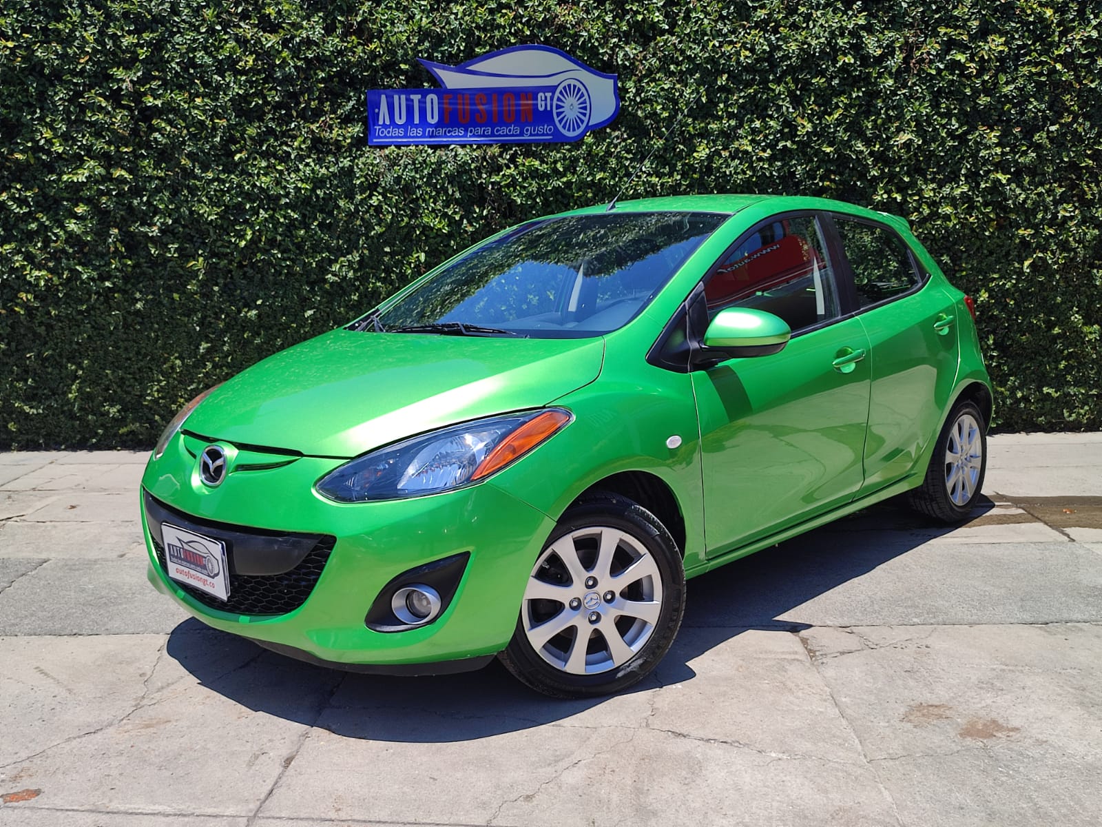 Mazda 2 2011