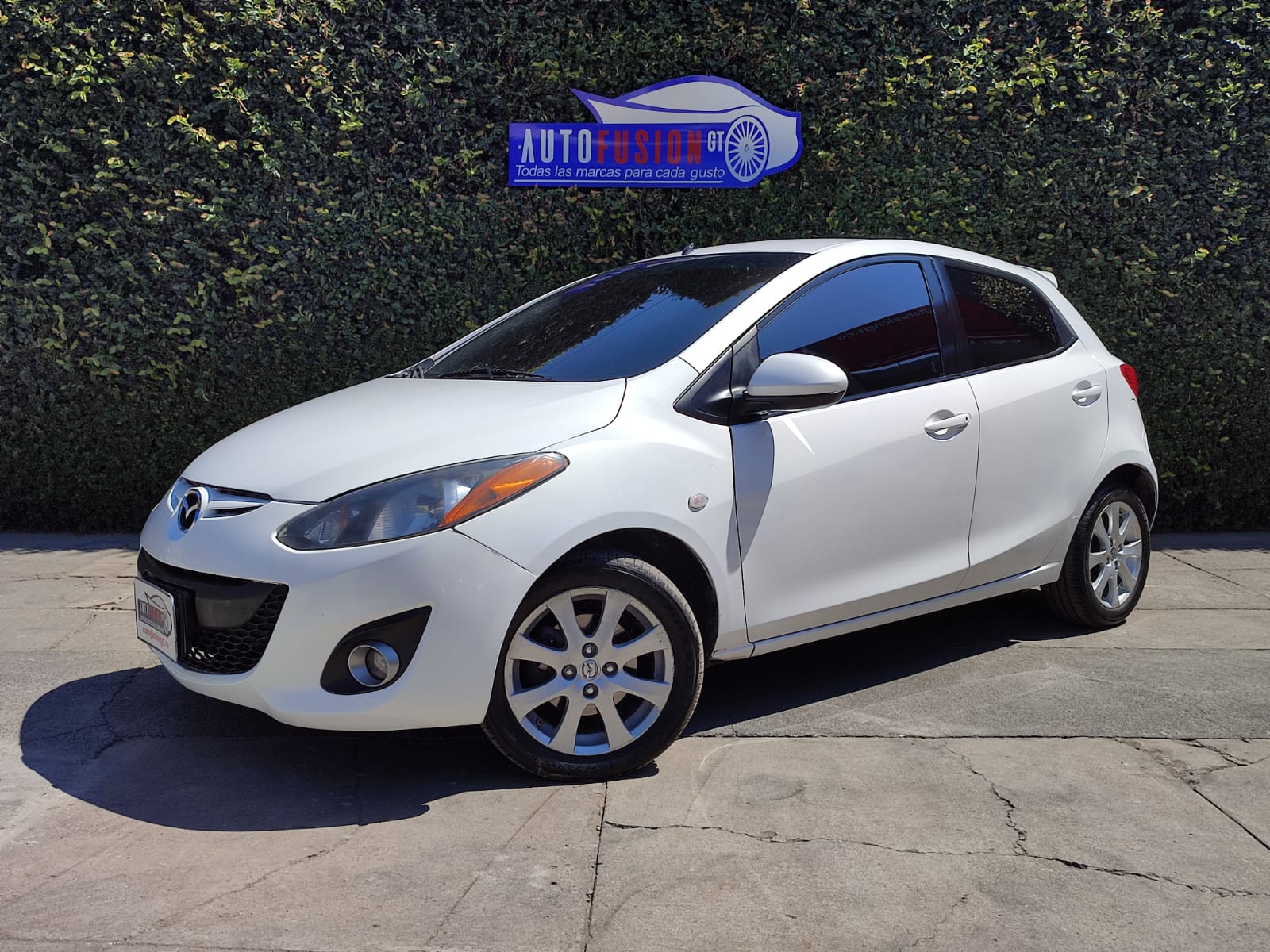 Mazda 2 2011