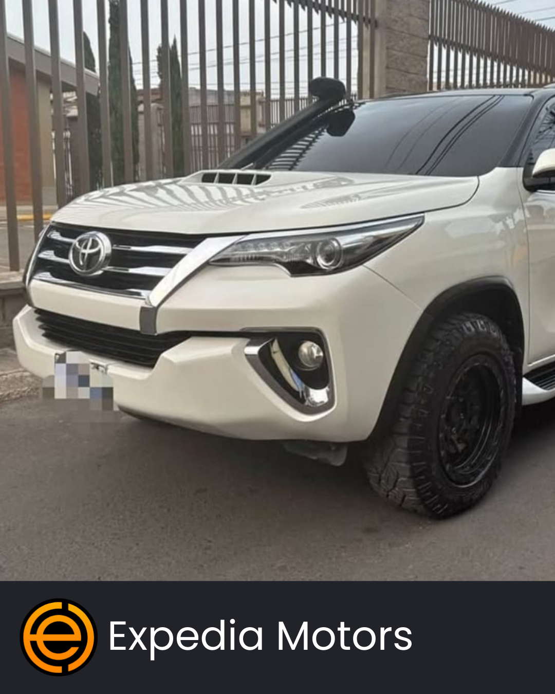 Toyota FORTUNER 2017