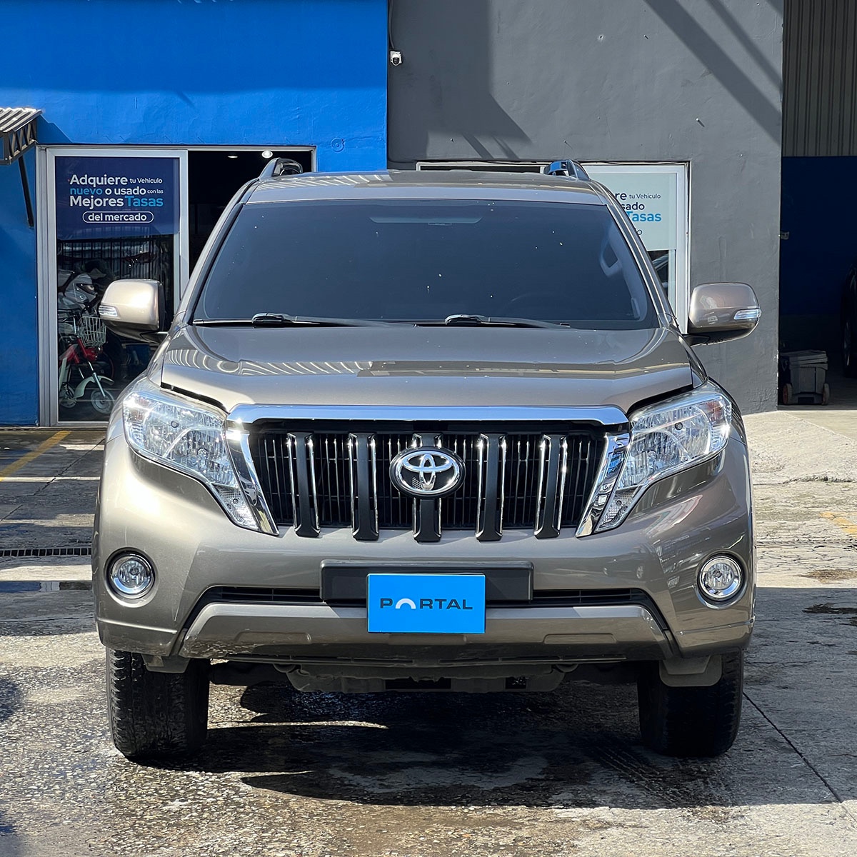 Toyota LAND CRUISER 2014